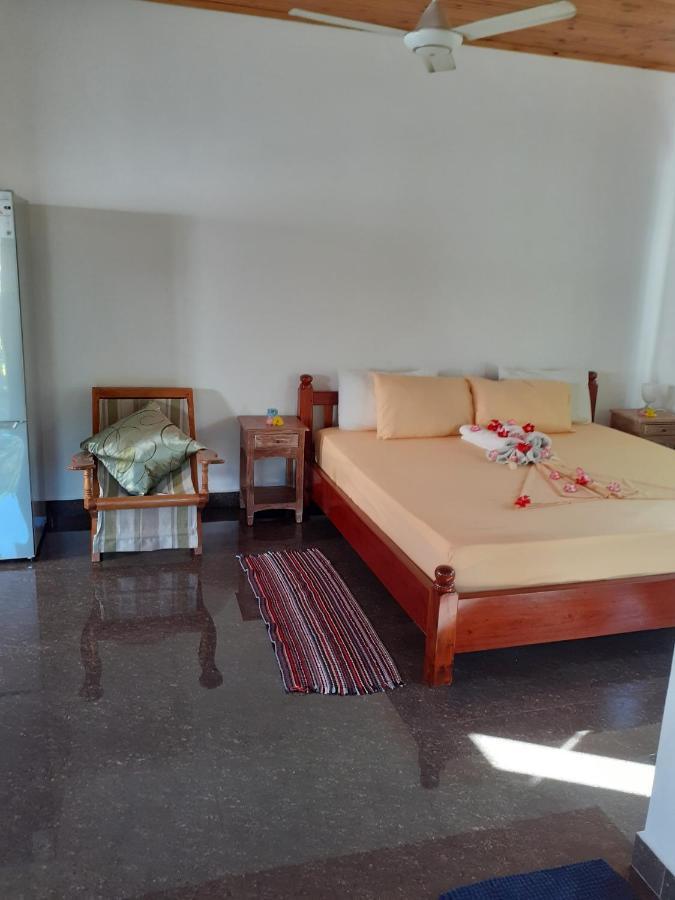 Corner Bay Beau Vallon,mahe Apartment